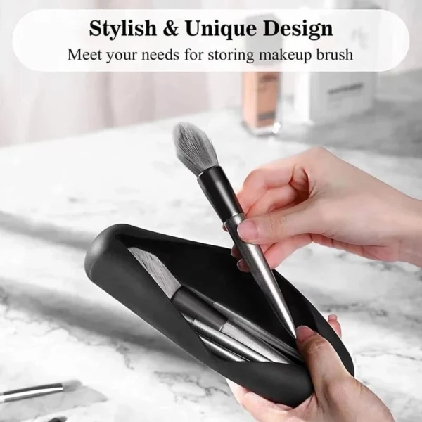 Magnetic Silicone Makeup Brush Bag
